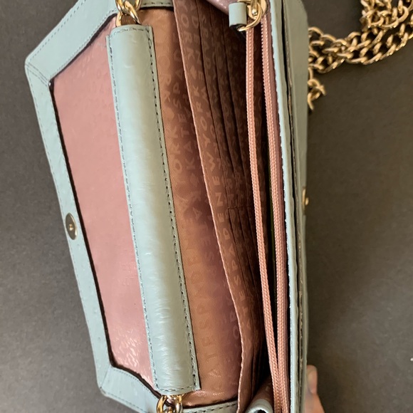 Kate Spade Crossbody - Picture 5 of 5